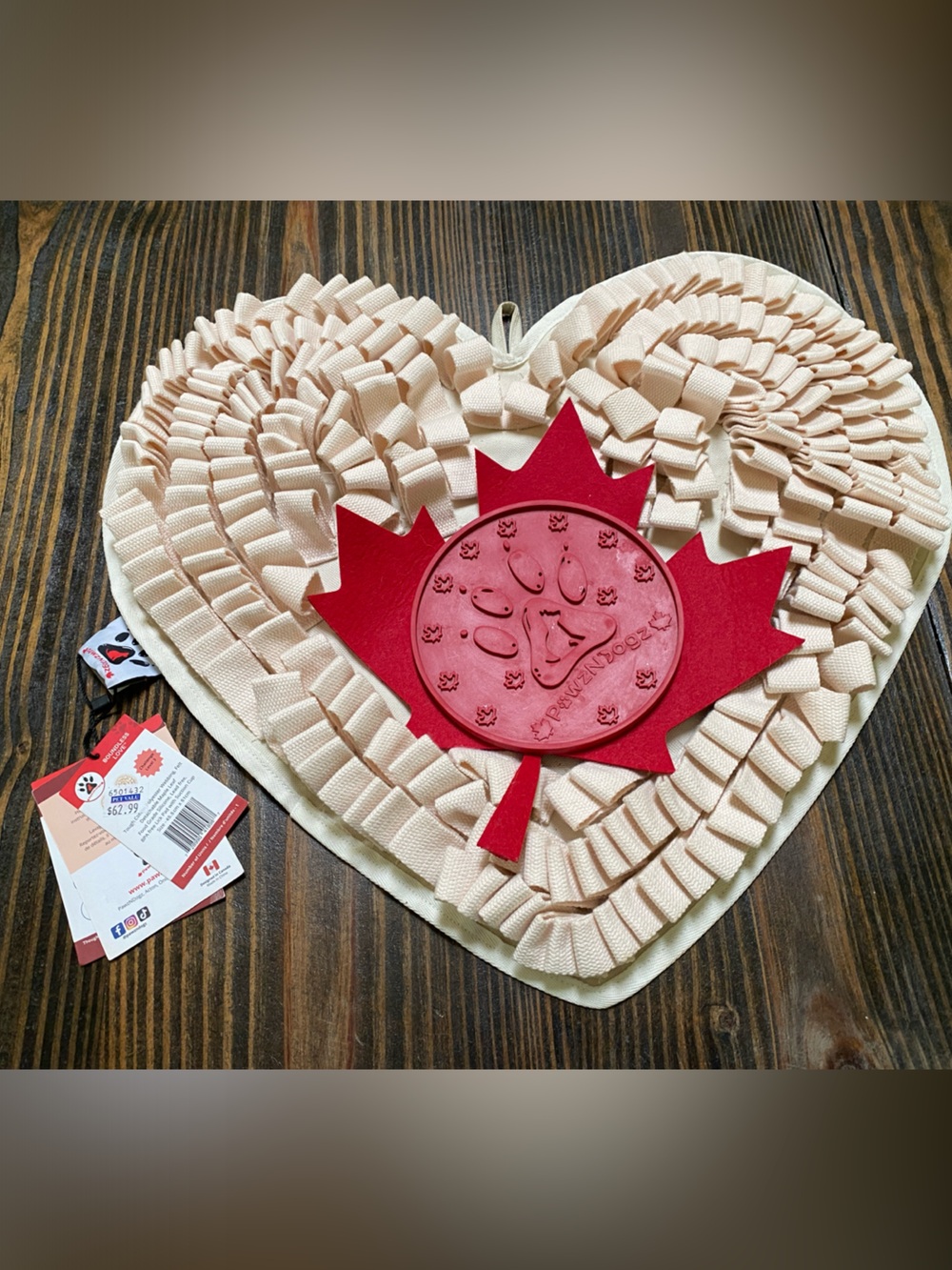 Heart-Shaped Cream Snuffle Mat and Lick Mat Combo Canada Red Maple Leaf Accent